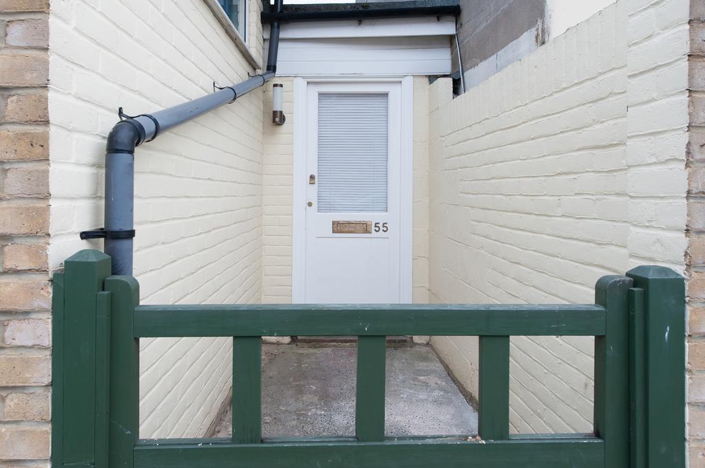Two Bed Ground Floor Apartment, Sleeps Six, Free Parking And High Speed Wifi Ramsgate Exterior foto