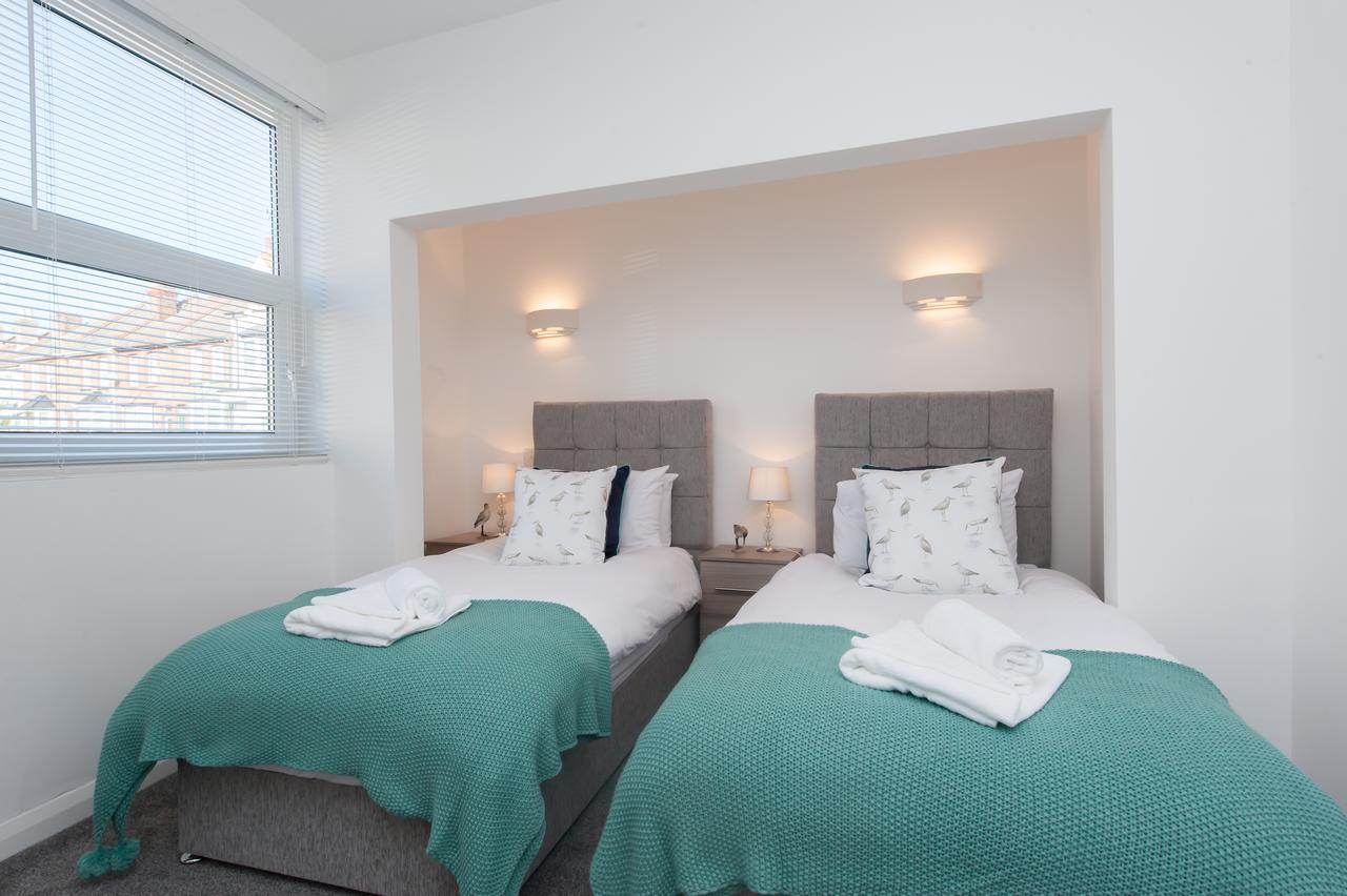Two Bed Ground Floor Apartment, Sleeps Six, Free Parking And High Speed Wifi Ramsgate Exterior foto