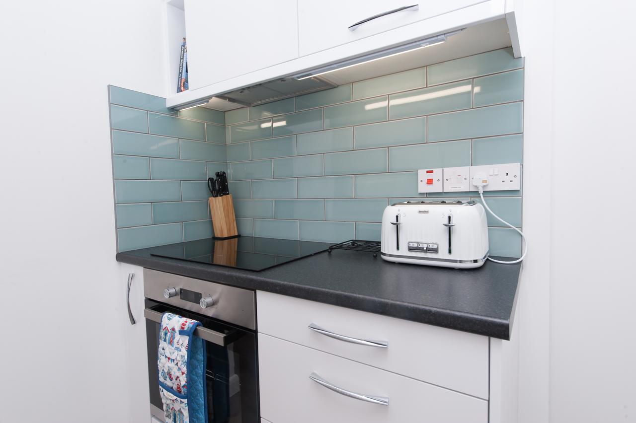 Two Bed Ground Floor Apartment, Sleeps Six, Free Parking And High Speed Wifi Ramsgate Exterior foto